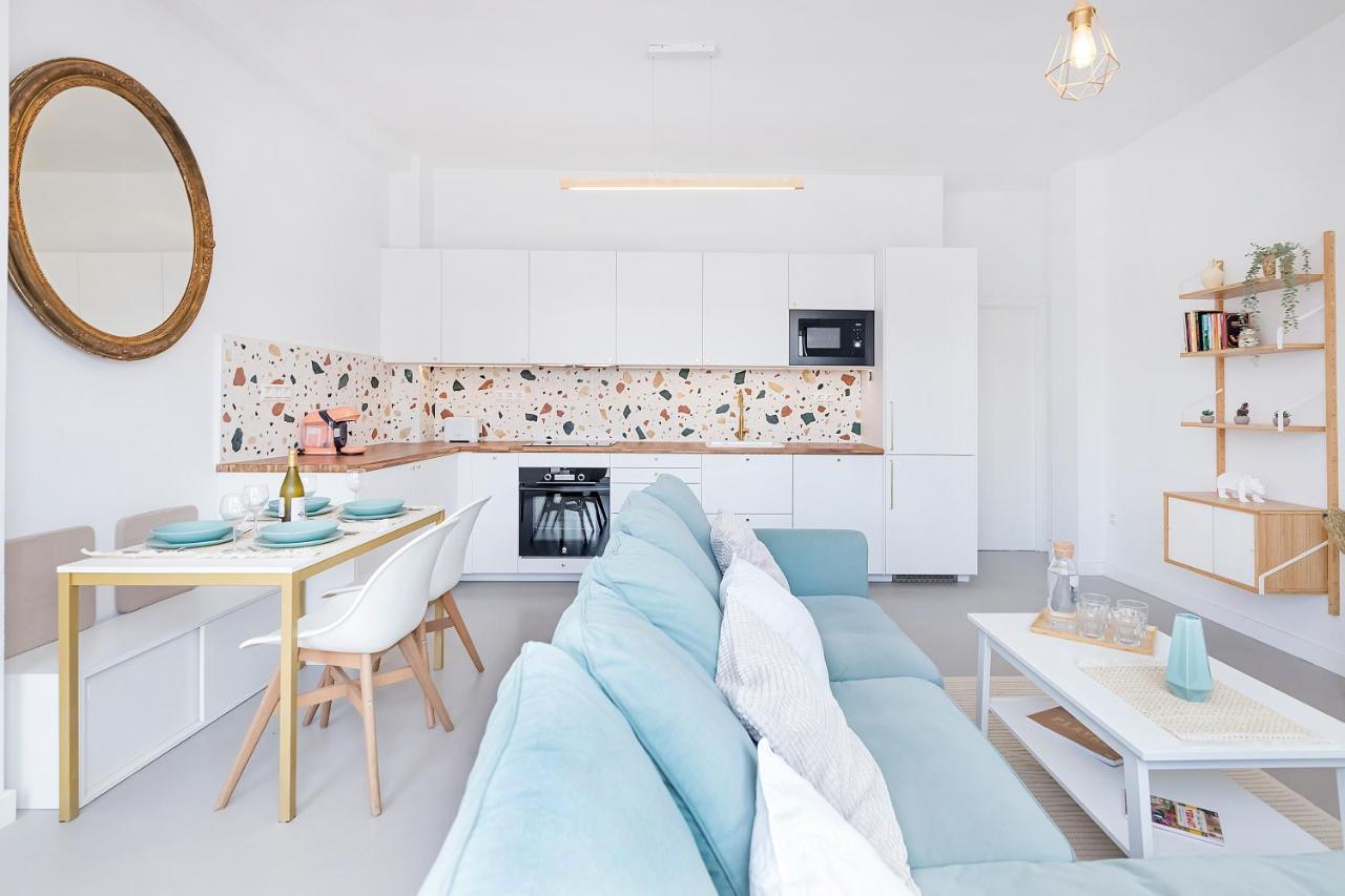 Homey Apt- Atico Con Vistas A La Catedral Màlaga Exteriér fotografie